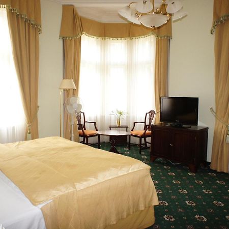 Hotel Mignon Karlovy Vary Bagian luar foto