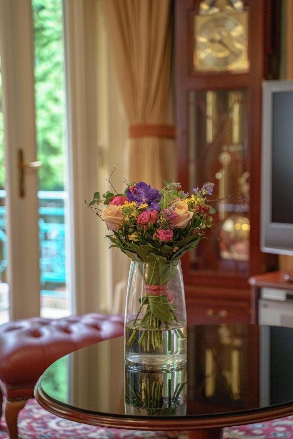 Hotel Mignon Karlovy Vary Bagian luar foto