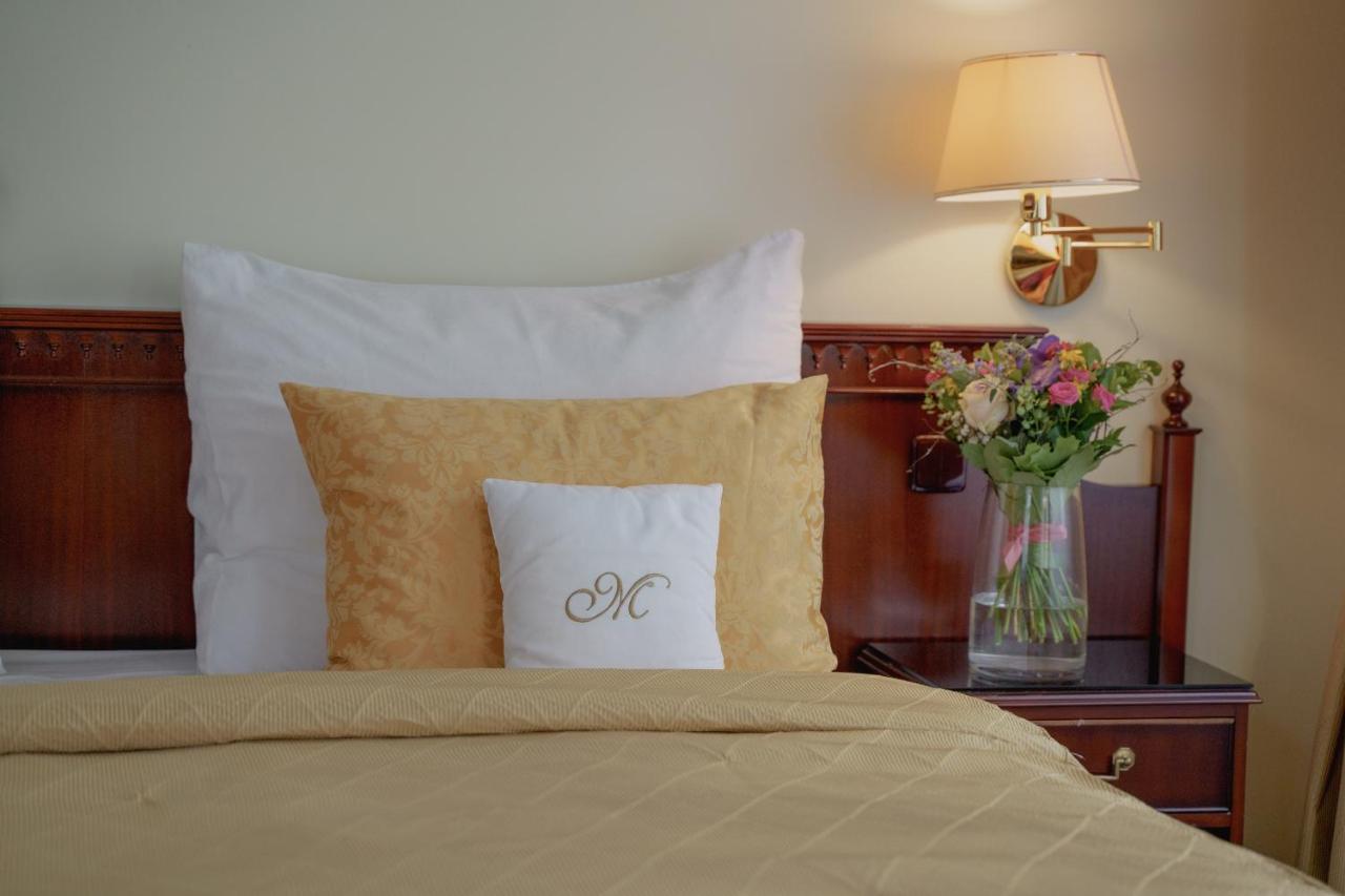 Hotel Mignon Karlovy Vary Bagian luar foto