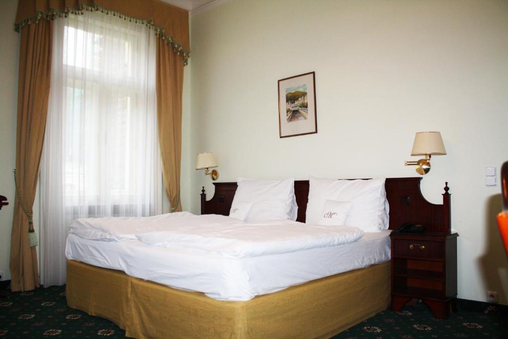 Hotel Mignon Karlovy Vary Ruang foto